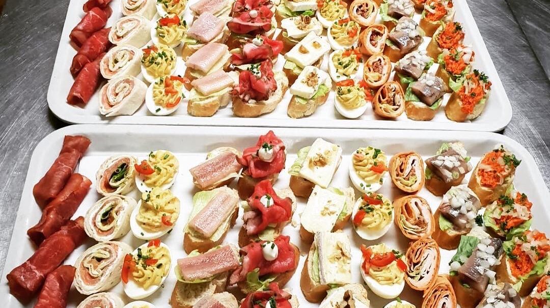 luxe-hapjes-en-bittergarnituur