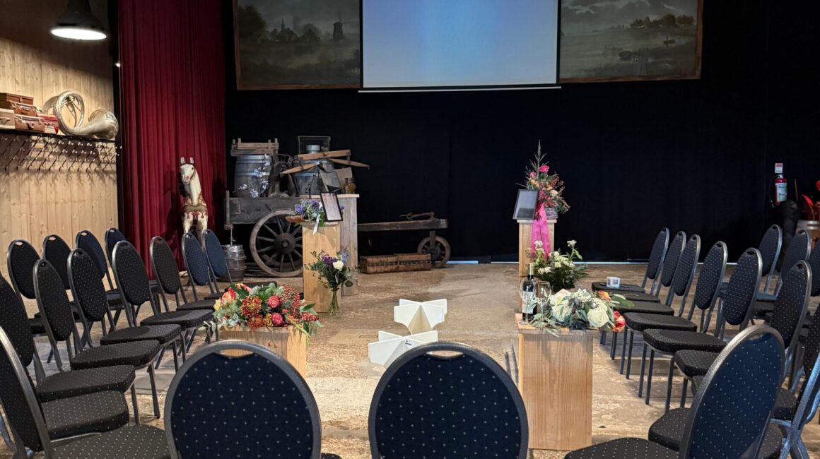 meerhoeve-middenmeer-zaalverhuur-condoleance-samenkomen.jpg
